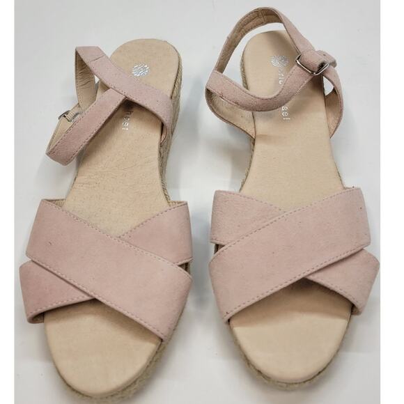 Eric Michael Ashley Sandals, Nude Size 8.5 - Picture 1 of 10